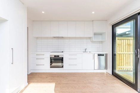 Photo of property in 77 Linwood Avenue, Linwood, Christchurch, 8011