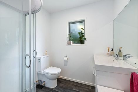 Photo of property in 46a Elliston Crescent, Stanmore Bay, Whangaparaoa, 0932