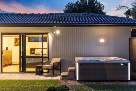 Photo of property in 47 Palmyra Way, Half Moon Bay, Auckland, 2012