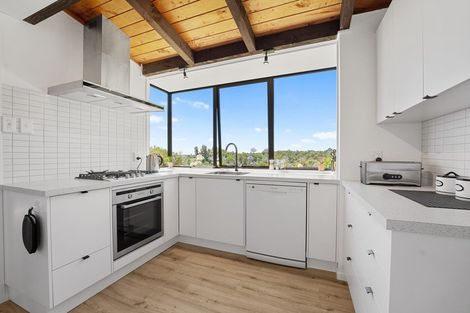 Photo of property in 11a Ash Place, Whalers Gate, New Plymouth, 4310