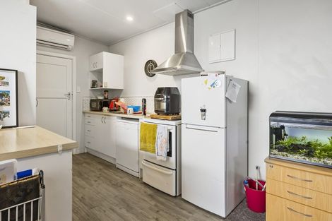 Photo of property in 61 Kirkcaldy Street, South Dunedin, Dunedin, 9012