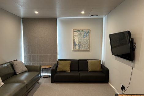 Photo of property in 21 Clearview Street, Wanaka, 9305