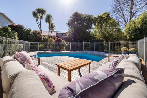 Photo of property in 13 Selwyn Road, Havelock North, 4130
