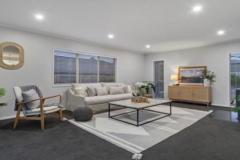 Photo of property in 48 Falcon Drive, Welcome Bay, Tauranga, 3112