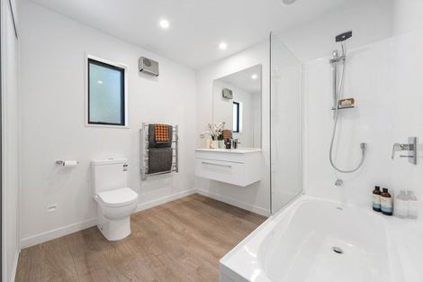 Photo of property in 88 Santa Maria Avenue, Mount Pleasant, Christchurch, 8081