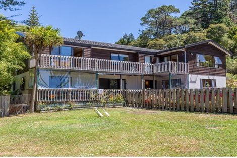 Photo of property in 2a Parklands Avenue, Swanson, Auckland, 0612