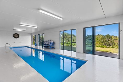 Photo of property in 189 Heta Road, Highlands Park, New Plymouth, 4312