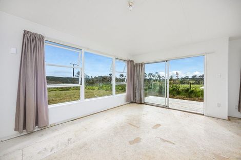 Photo of property in 63 Nukuroa Road, Oruawharo, Wellsford, 0975