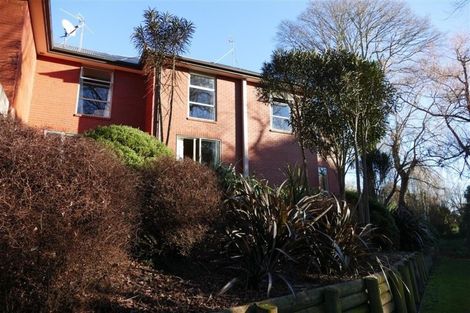 Photo of property in 3 Athol Terrace, Upper Riccarton, Christchurch, 8041