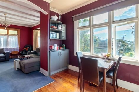 Photo of property in 33 Forfar Street, Clyde Hill, Dunedin, 9011