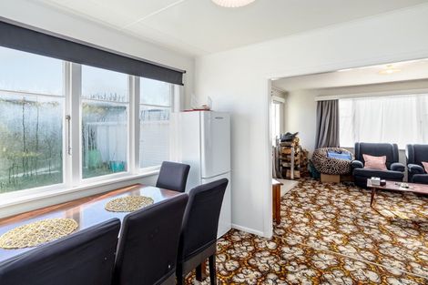 Photo of property in 19 Surrey Street, Solway, Masterton, 5810