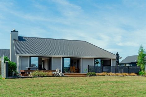 Photo of property in 37 The Esplanade, Pegasus, 7612