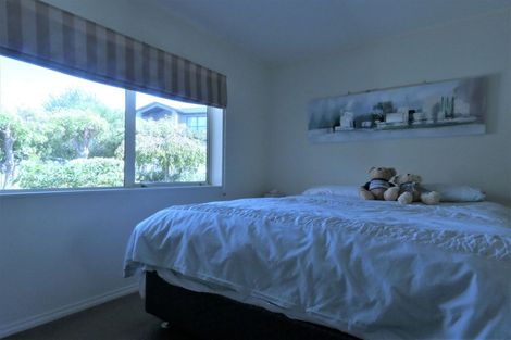 Photo of property in 37 Kensington Terrace, Gulf Harbour, Whangaparaoa, 0930