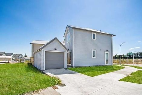 Photo of property in 35 Bellbird Street, Papakura, 2110