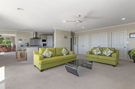 Photo of property in 109 Waikite Road, Welcome Bay, Tauranga, 3175