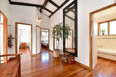 Photo of property in 15 North Crescent, Kaukapakapa, 0873