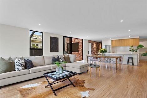 Photo of property in 3 Saint Martins Road, Saint Martins, Christchurch, 8022