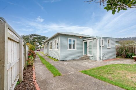 Photo of property in 25 Argentine Avenue, Miramar, Wellington, 6022