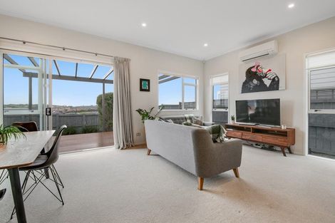 Photo of property in 49 Barcliff Terrace, Gulf Harbour, Whangaparaoa, 0930