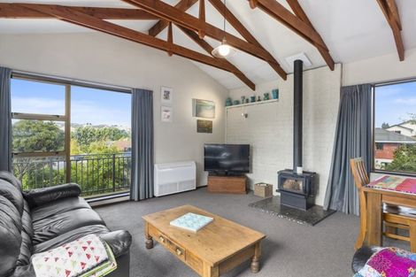 Photo of property in 6 Hogan Place, Fairfield, Dunedin, 9018