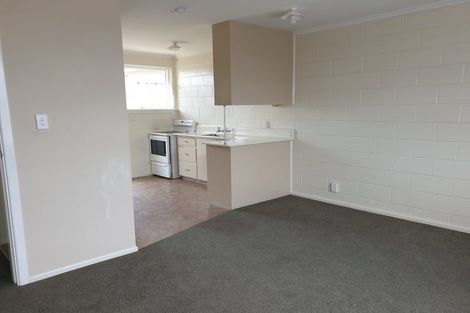 Photo of property in 4/556 Hereford Street, Linwood, Christchurch, 8011
