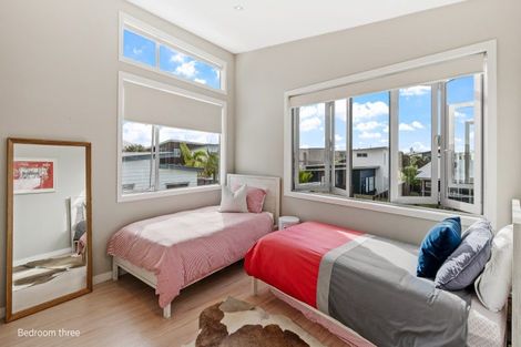 Photo of property in 11 Patiki Place, Omaha, 0986