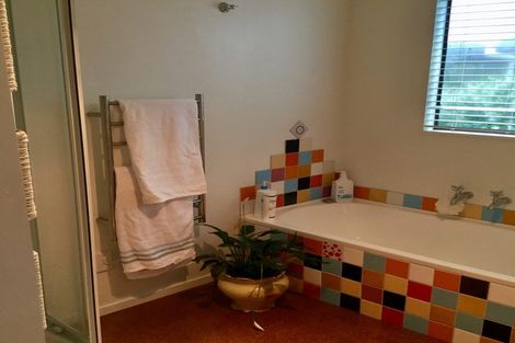 Photo of property in 27 Hastings Parade, Devonport, Auckland, 0624