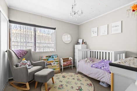 Photo of property in 21 Shortland Street, Tamatea, Napier, 4112