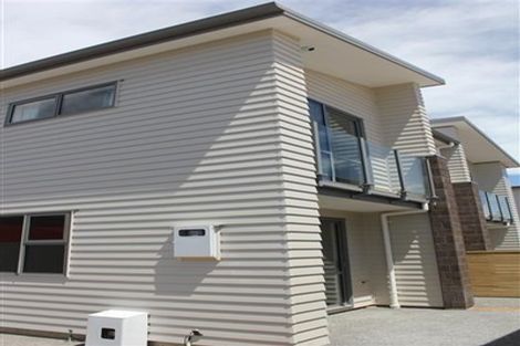 Photo of property in 28 Latimer Way, Petone, Lower Hutt, 5012