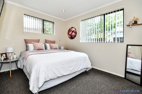 Photo of property in 12 Saint Maroun Rise, The Gardens, Auckland, 2105