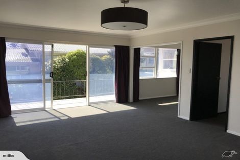 Photo of property in 2/28 Norman Road, Hauraki, Auckland, 0622