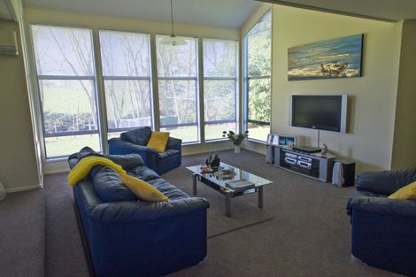 Photo of property in 431f Glenbrook Road, Kingseat, Pukekohe, 2679