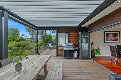 Photo of property in 433 East Coast Road, Mairangi Bay, Auckland, 0630