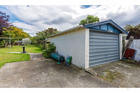 Photo of property in 70 Rhodes Street, Waimate, 7924
