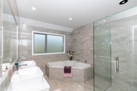 Photo of property in 9 Santiago Place, Flagstaff, Hamilton, 3210