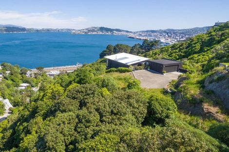 Photo of property in 125 Nicholson Road, Khandallah, Wellington, 6035