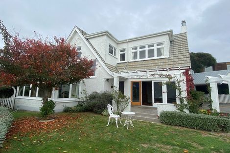 Photo of property in 135 Princes Drive, Britannia Heights, Nelson, 7010