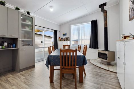 Photo of property in 443 Normanby Road, Okaiawa, Hawera, 4671