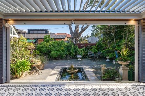 Photo of property in 1/3 Morrow Avenue, Bucklands Beach, Auckland, 2012