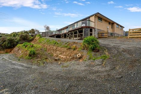 Photo of property in 45a Kirton Drive, Riverstone Terraces, Upper Hutt, 5018