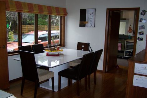 Photo of property in 25 Kitchener Street, Martinborough, 5711