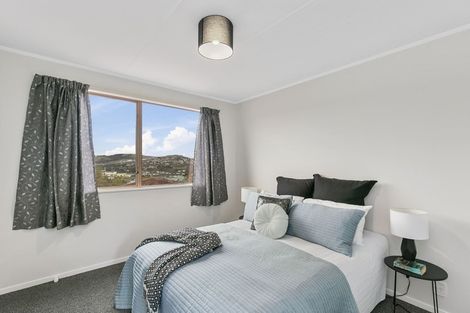 Photo of property in 15a Lenox Grove, Johnsonville, Wellington, 6037