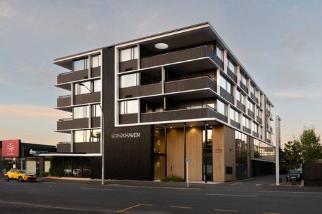 Photo of property in Parkhaven, 302/220 Tristram Street, Hamilton Central, Hamilton, 3204
