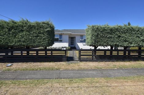 Photo of property in 8 Barrett Place, Carterton, 5713