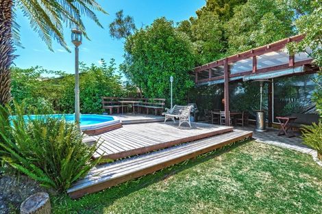 Photo of property in 106 Warwick Road, Mayfair, Hastings, 4122