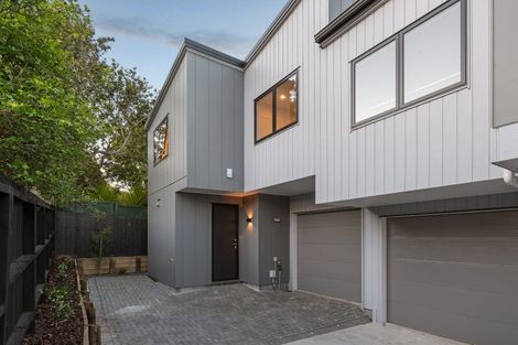 Photo of property in 29d Mirrabooka Avenue, Botany Downs, Auckland, 2010