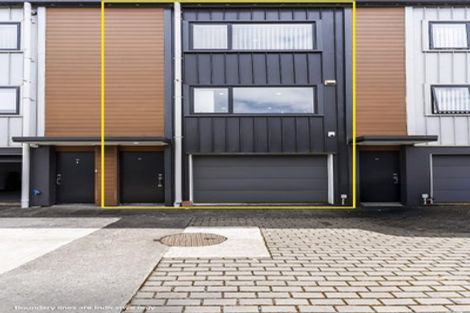 Photo of property in 21 Marumaru Lane, Manurewa, Auckland, 2102