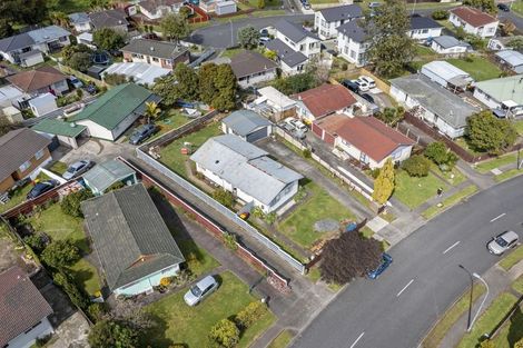 Photo of property in 14 Sharland Avenue, Manurewa, Auckland, 2102