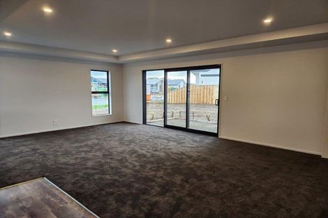 Photo of property in 22 Hayshed Street, Rolleston, 7614