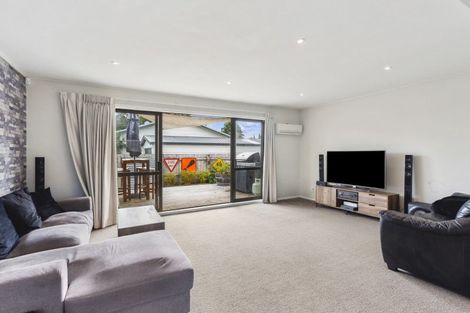 Photo of property in 7 Warrimoo Street, Paraparaumu, 5032